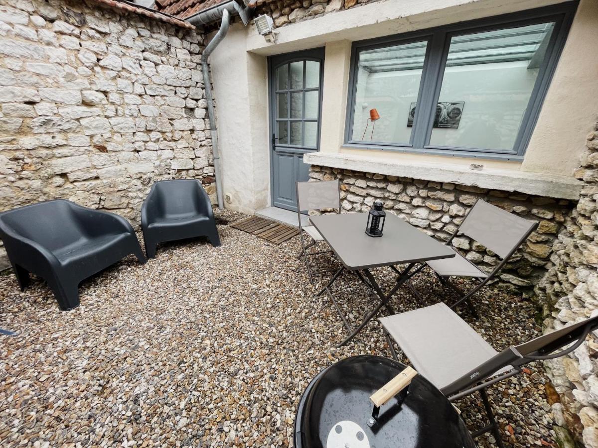 Maison Climatisee Avec Jardin Vernon  Exteriér fotografie